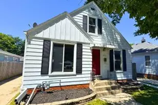 2906 Erie St, Racine, WI 53402 - Photo 1