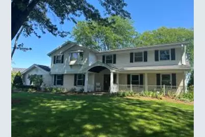 10720 N Fairway Cir, Mequon, WI 53092 - Photo 1