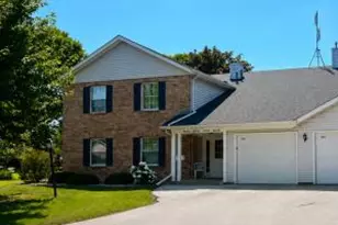 8052 42nd Ave, Kenosha, WI 53142 - Photo 1