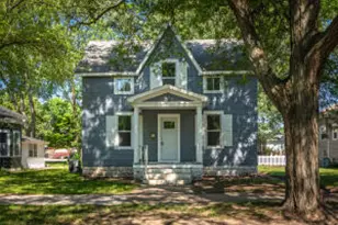 1512 Charles St, La Crosse, WI 54603 - Photo 1