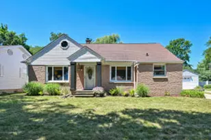559 N 93rd St, Milwaukee, WI 53226 - Photo 1