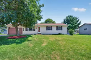 1513 Holley St, Holmen, WI 54636 - Photo 1
