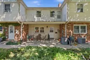 5069 W Colonial Ct, Greenfield, WI 53220 - Photo 1