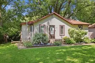 8710 Buena Dr, Burlington, WI 53105 - Photo 1