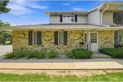 3018  86th St, Kenosha, WI 53142 - Photo 1