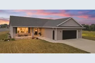 150  Grove Ct, Cedar Grove, WI 53013 - Photo 1