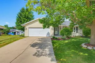 7283 S Countryside Dr, Franklin, WI 53132 - Photo 1