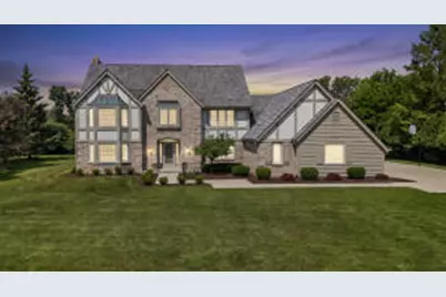 10531 N Haddonstone Pl, Mequon, WI 53092 - Photo 1