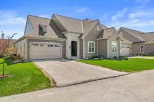 1615 Belmont Ln, Oconomowoc, WI 53066 - Photo 1