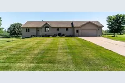 E7325  Skyline Dr, Viroqua, WI 54665 - Photo 1
