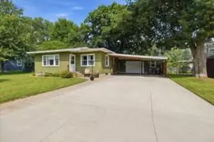611 1st Ave, Holmen, WI 54636 - Photo 1