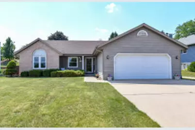 1732  Erin Ln, Waukesha, WI 53188 - Photo 1