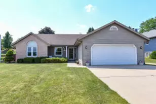 1732 Erin Ln, Waukesha, WI 53188 - Photo 1