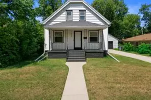 4726 W Eggert Pl., Milwaukee, WI 53218 - Photo 1