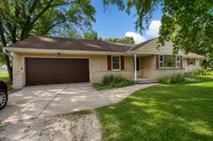 5102 W Arrowwood Rd, Mequon, WI 53092 - Photo 1