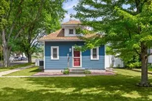 1301 20th St, La Crosse, WI 54601 - Photo 1
