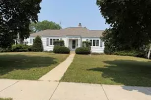 1038 W Grand Ave, Port Washington, WI 53074 - Photo 1