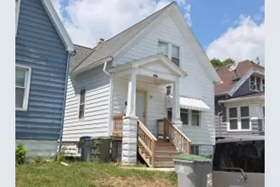 1555 S 15th Pl, Milwaukee, WI 53204 - Photo 1