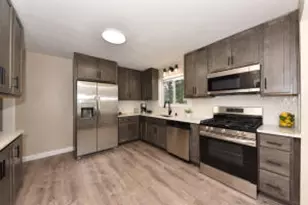 4212 W Clinton Ave, Milwaukee, WI 53209 - Photo 1