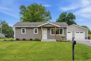 10579 S Barton Rd, Oak Creek, WI 53154 - Photo 1