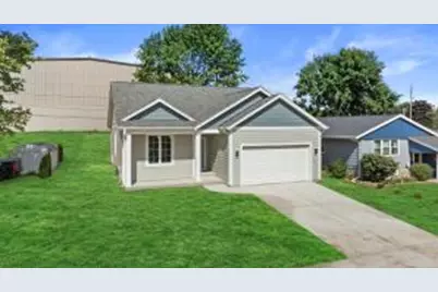 772  Eastern Ave, West Bend, WI 53095 - Photo 1
