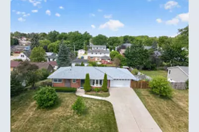 704  Roosevelt Ave, Racine, WI 53406 - Photo 1