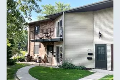 W169N11586  Biscayne Dr, Germantown, WI 53022 - Photo 1