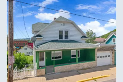23 N Hill St, Fountain City, WI 54629 - Photo 1