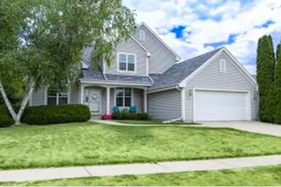 601  Bridlewood Ln, Watertown, WI 53094 - Photo 1