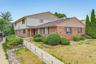 9442 W Maple Ct, West Allis, WI 53214 - Photo 1