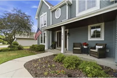1025 E Meadow Ter, Oak Creek, WI 53154 - Photo 1
