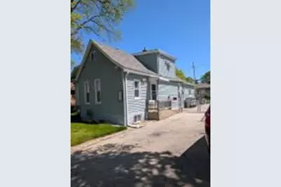 2578 S 35th St, Milwaukee, WI 53215 - Photo 1