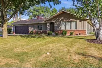 W160S7251  Daisy Dr, Muskego, WI 53150 - Photo 1