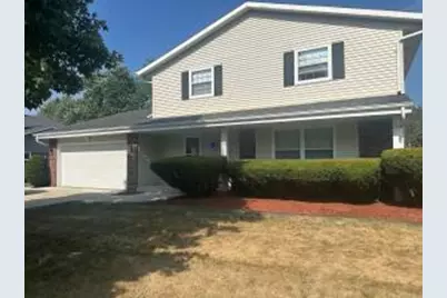 3580 S Oakdale Dr, New Berlin, WI 53151 - Photo 1