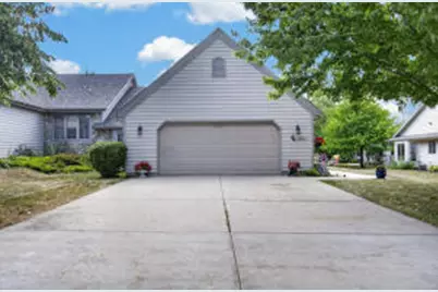 402  Greenvalley Dr, Racine, WI 53406 - Photo 1