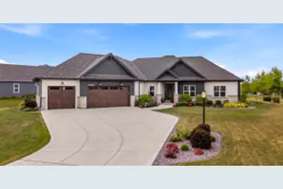 W198N4971  Hickory St, Menomonee Falls, WI 53051 - Photo 1