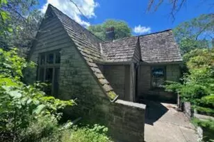 4849 S 35th St, Greenfield, WI 53221 - Photo 1