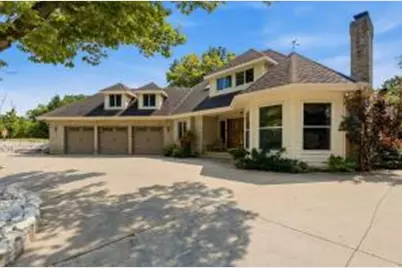 S86W30485  Stonegate Dr, Mukwonago, WI 53149 - Photo 1