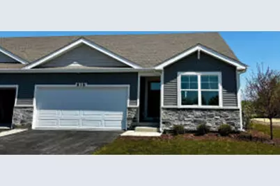 818A  Concord Cir, Burlington, WI 53105 - Photo 1