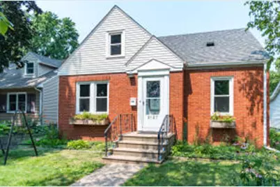 2127  Mississippi St, La Crosse, WI 54601 - Photo 1