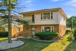4431 N 62nd St, Milwaukee, WI 53218 - Photo 1