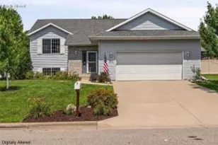 213 Kenneda St, Holmen, WI 54636 - Photo 1