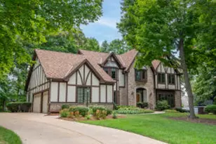 3820 Charter Point Ct, Brookfield, WI 53045 - Photo 1