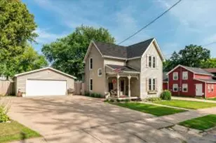 211 Ramsland St, Westby, WI 54667 - Photo 1
