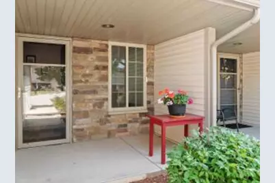 539  Mapleleaf Ct, Manitowoc, WI 54220 - Photo 1