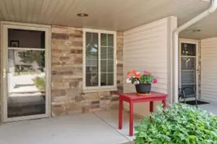 539 Maple Leaf Ct, Manitowoc, WI 54220 - Photo 1