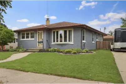 2110  16th Ave, Kenosha, WI 53140 - Photo 1