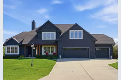 W126N6432  Willow Ct, Menomonee Falls, WI 53051 - Photo 1
