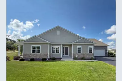 N113W14056  Wrenwood Pass, Germantown, WI 53022 - Photo 1
