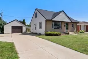 1603 Delores St, Green Bay, WI 54304 - Photo 1